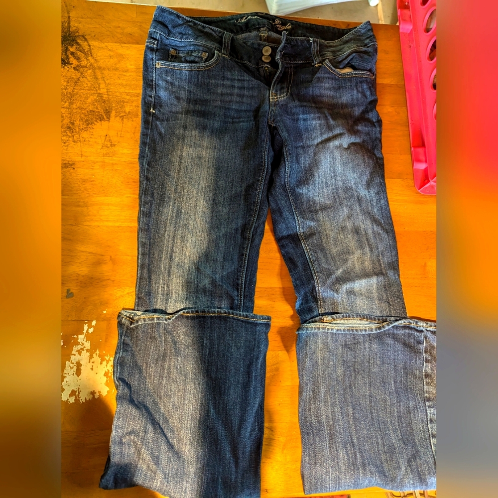 American Eagle jean